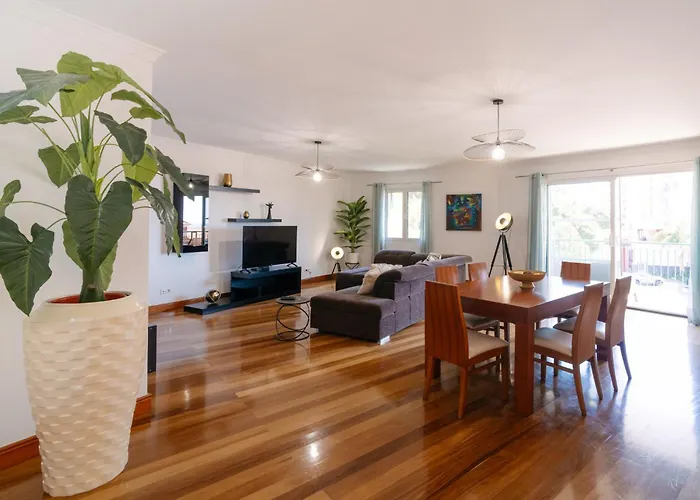 Giraffa By Wanderlust Madeira - 3 Bedroom * Funchal (Madeira)